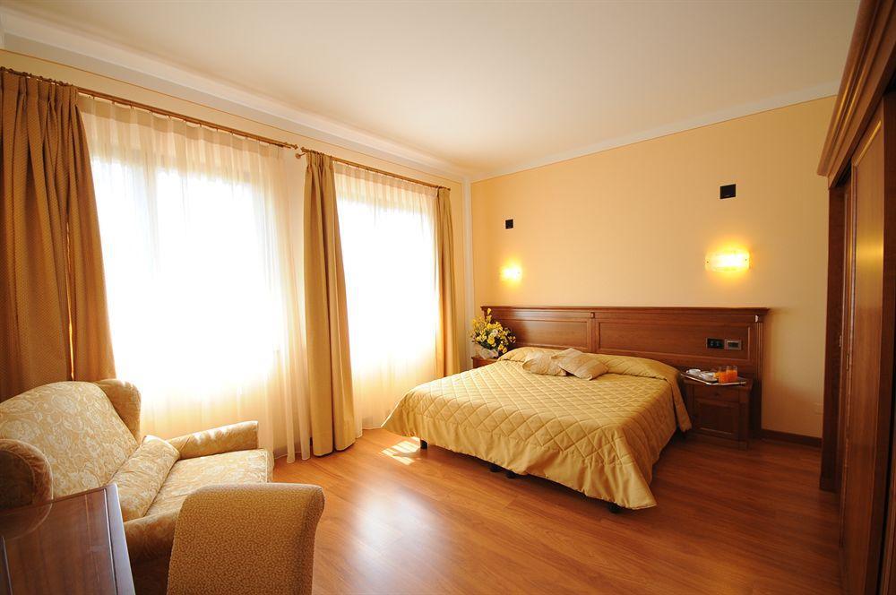 Hotel Panoramic Montepulciano Stazione Eksteriør bilde